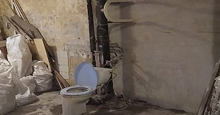 Демонтаж сантехкабины в панельном доме - цена от 1021 рублей | Сварной-Нвч